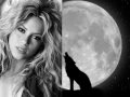 Shakira - She Wolf La Loba Spanish Version
