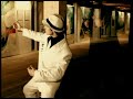 Offizielles Musikvideo zu Shake That Bone der Platte 