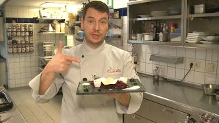 Pochierte Roulade von der Bretonischen Seezunge, Rote Bete Salat und Haselnuss Ravioli