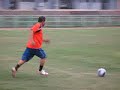Pak Dur giring bola ampe ngejoprak