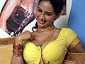 Sexy Kim in Kamaal Khan's item number
