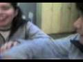 la Isi comiendo a lo cerdo ! xdd