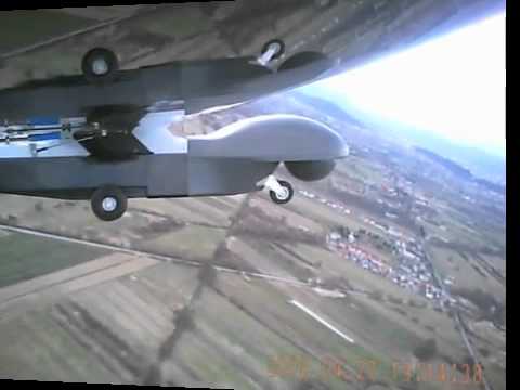 Watch RC Video: 'C-4 UAV cam-wing'