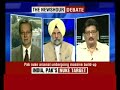 Pak rtrd general slaps stupid Indian journalist