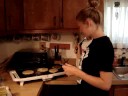 Sara makes pancakes