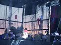 Bj�rk performs \