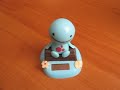 (uploaded by acappella)&nbsp;Solar Powered Shaking and Nodding Desktop Toy