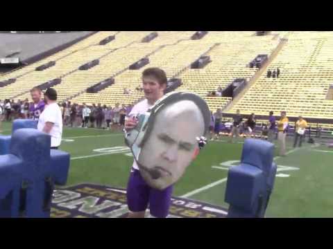 Watch: LSU DC Dave Aranda Signs Giant Picture Of His Head