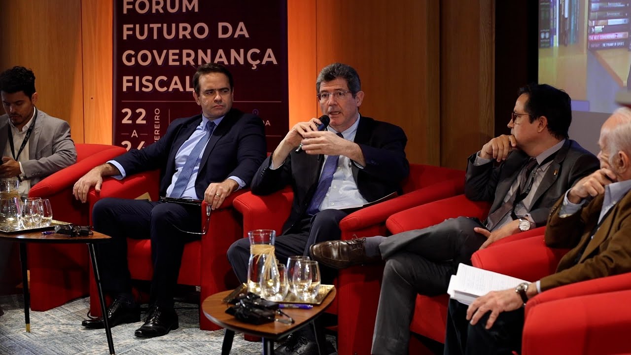 Dia 24: Entrevista Joaquim Levy, diretor do Banco Safra e ex-Ministro da Fazenda