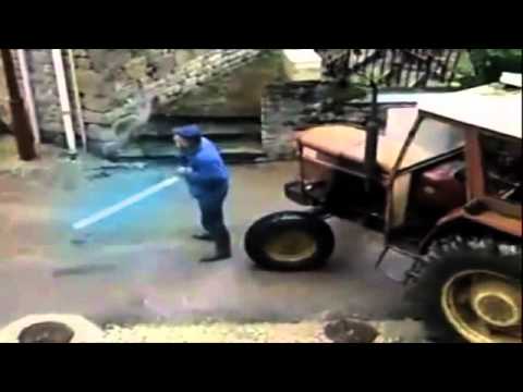 Combat de paysans aux sabres laser