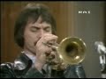 brano di rava dedicato a massimo urbani
rava's tune dedicated to massimo urbani
enrico rava trumpet
massimo urbani alto saxophone
bobo stenson piano
palle danielsson bass
jon christensen drums