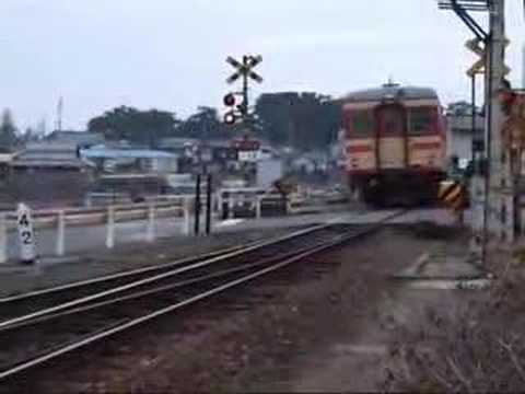 【島原鉄道】旧国鉄キハ20 入換・連結作業＠南島原駅 （画質改良版）