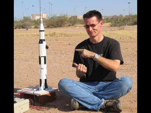 how to draw a saturn v rocket