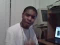smoke loc chillin at da crib spitn