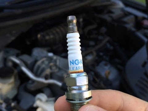Spark Plugs Replacement – Nissan Altima 2007-2012 – 4 Cylinders 2.5 Engine.