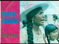 LETRA EN QHESWAAguilita yuraq pichu,kunanraqchu chayamunkiMunasqayta chinkachinini piman k'umuykunayuqPescadituy lagunaspi,quetaltachus nadarishan,Munasqetay Betanzuspi,quetaltachus waqarishan,Kikillampi, pachallampillaqtitaypaq chaupillampi,Ni taitaita, ni llaqtaita... negaspachu purimuni.