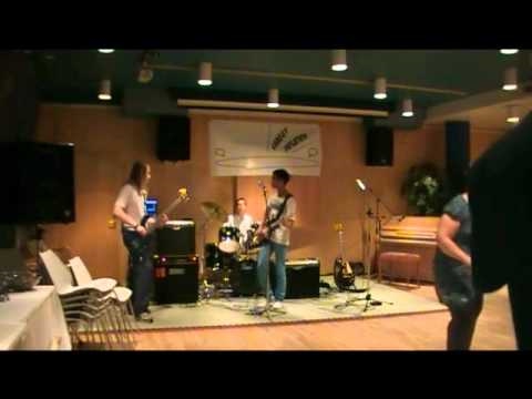 Plug in baby-Muse - Cover by Shaggy Deflation