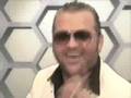 Die mit dem roten Halsband