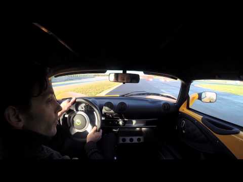 Lotus Exige S Automatic auto/manual comparison