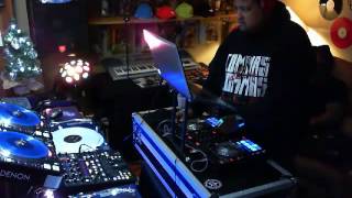 DJ Deeon - Live @ Groove ParlorRadio December 2013