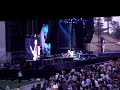 dave grohl runs back to stage at dodgers stadium