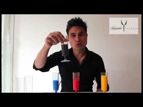 colorimetria; - Todo o cabeleireiro precisa entender de colorimetria, coloração, descoloração, fundo de clareamento, tonalização, matização, tonalização, técnicas de correçã...
