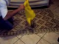 COME PIEGARE LA MAGLIETTA IN 4 SECONDI