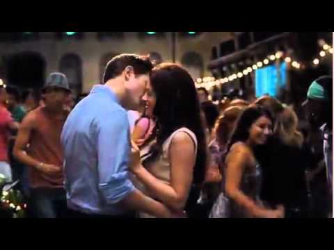 1st official Breaking Dawn Trailer (english)