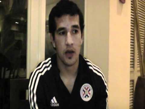 Entrevista a Néstor Camacho tras victoria de de 3 a 0 ante Honduras. Néstor marcó el primer tanto albirrojo.