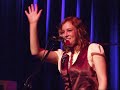 tift and her band perform the opening track from her debut album, 