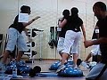 JPMOVES y Ariadna Coll impartiendo clase de Bosu
