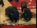 Duhon Injures his knee