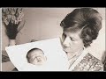 this is a medley of old super 8 footage that my dad shot mostly during our family vacations.

this piece is dedicated to my late beloved father.

music by:
jack johnson (better together), ray mantilla (parlami d'amore, mari�) and pierre bensusan (bamboule).