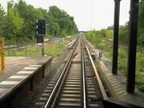 s - im Juni 2006 ------------ Tip : Führerstandsmitfahrt S-Bahn Berlin S3 Potsdam - Erkner (1993) : apps.nc3.biz/kunden/traintv/protv/bahnstrecken/s3_berlin/inde...