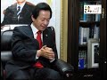 분야 : 정치 　　2007.12.13(목) 16:47 편집 '뭐야, 나하고 혼담?' 박근혜, 허경영 후보 고소허경영 '박근혜와 미국도 함께 가' 한나라당 박근혜 전 대표가 17대 대선에 출마한 경제공화당 허경영 후보를 고소했다고 머니투데이가 보도했다. 머니투데이에 따르면 허 후보는 '선거 홍보물과 방송 인터뷰를 통해 고(故) 박정희 전 대통령과 박 전 대표와의 친분을 과시하는 등 허위사실을 유포해 명예를 훼손했다'는 것이다. 박 전 대표의 측근인 이정현 전 경선 캠프 공동 대변인은 13일 