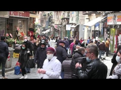 W Neapolu tłumy wyszły na ulicę!