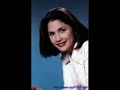 filipino . Agot Isidro