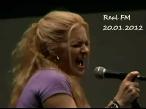 xanw - Η Νατάσσα Μποφίλιου live & unplugged στην εκπομπή της Σεμίνας Διγενή Feeling Good, στον Real FM. Στο πιάνο ο Αντώνης Παλαμάρης. Find us @ http://www.facebook...