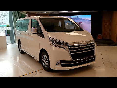 2024 Toyota Granvia 2.8L Diesel (2024 Toyota GranAce) / In-Depth Walkaround Exterior & Interior