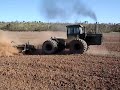 Trator Engesa 1124. Potência 240 cv.