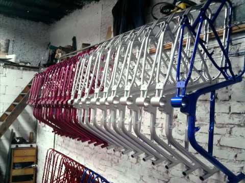 pintura al horno - Holaa soy pintor de bicicletas este es mi trabajo y me gustaria mostrarles lo que hago compartiendo unas imagines con una excelent cancion de metallica. vean...