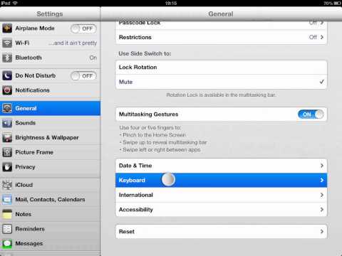 how to enable emoji on ipad