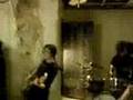 flee the seen-wire tap out