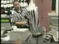More US Stores to Close