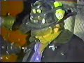 news footage from july 13, 1977 - when a blackout hit nyc. fdny operates at many arson fires amid the looting and chaos. 1st clip is from morris ave @ e-183 st, bronx...... credit to sheldon levy, who shot this footage !!