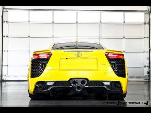 Lexus LFA revving