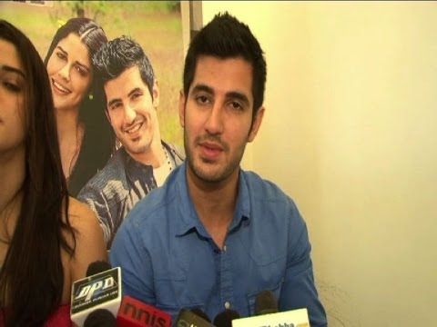 INTERVIEW : Aditya Seal on Purani Jeans - Bollywood Country Videos