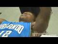 Orlando Magic Dwight Howard Shows How To Bench Press