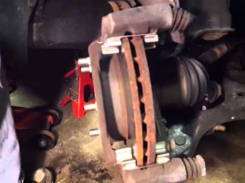 How To Change Front Brake Pads – Honda Civic 2006 – 2011