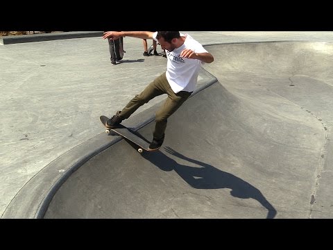 LANCE LIVE SKATE SUPPORT ROCK TO FAKIE
